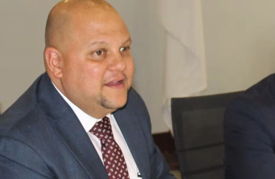 Detienen a exjefe de la Policía de Control Fiscal de Costa Rica por intentar ingresar un reloj inteligente a la cárcel