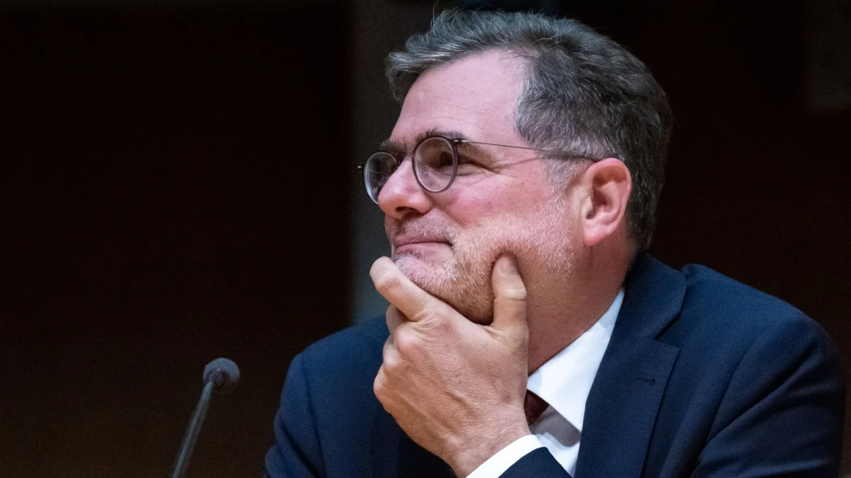 Ex-Kanzleramtschef Schmidt: „Es hat sicher auch geholfen, dass ein kleinerer Kreis verhandelt hat“
