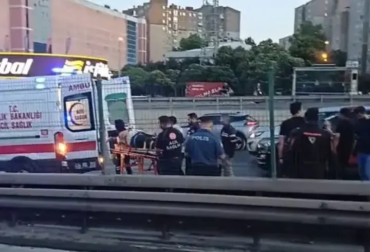 Beyliküzü D-100 Karayolu'nda polis aracının da karıştığı zincirleme kaza