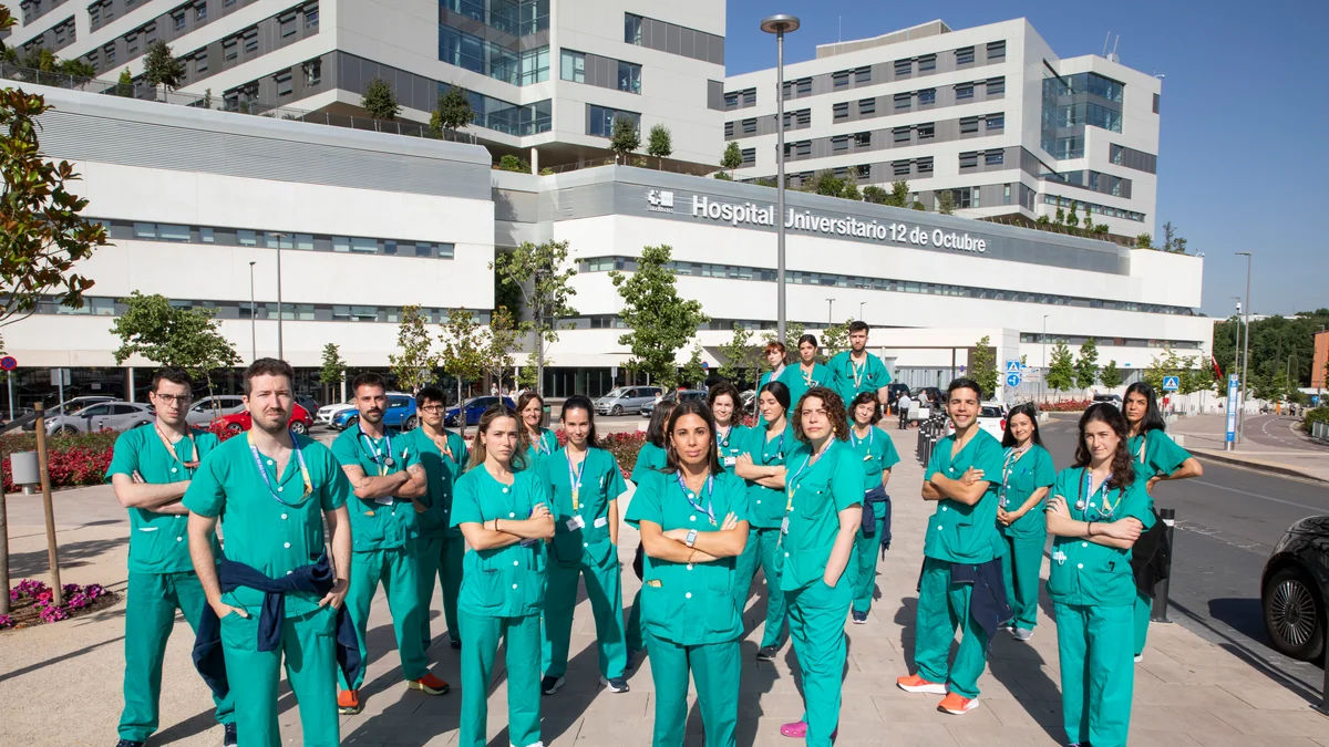 La rebelión de los anestesistas arrastra al resto de médicos contra Mónica García, que busca tramitar cuanto antes su reforma