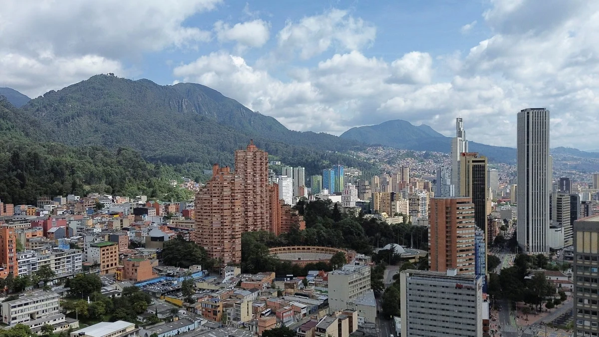 La Alcaldía de Bogotá rematará apartamentos desde $25 millones: cuáles son los requisitos