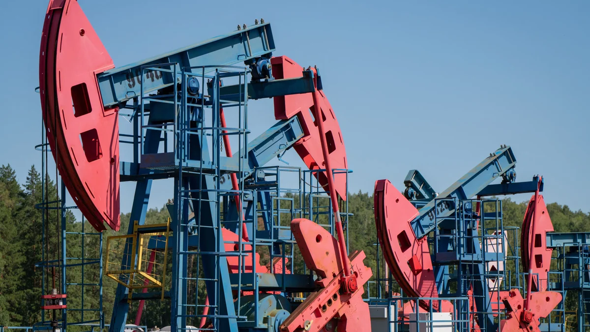 Un nuevo proyecto de ley de sanciones petroleras rusas apunta a China e India con aranceles