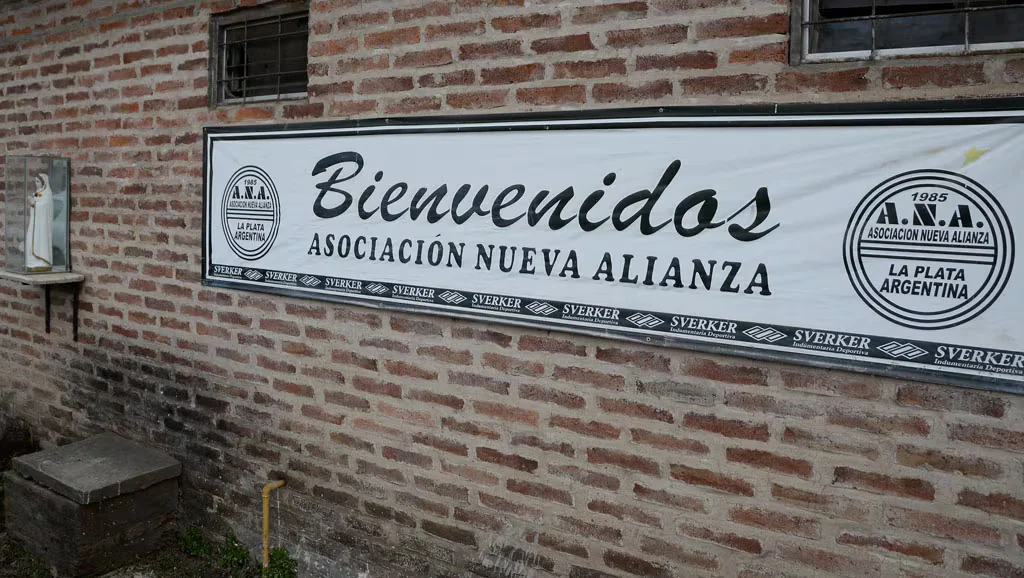 Prohíbieron el ingreso a las canchas por 24 meses a una mujer tras agredir y amenazar a una persona