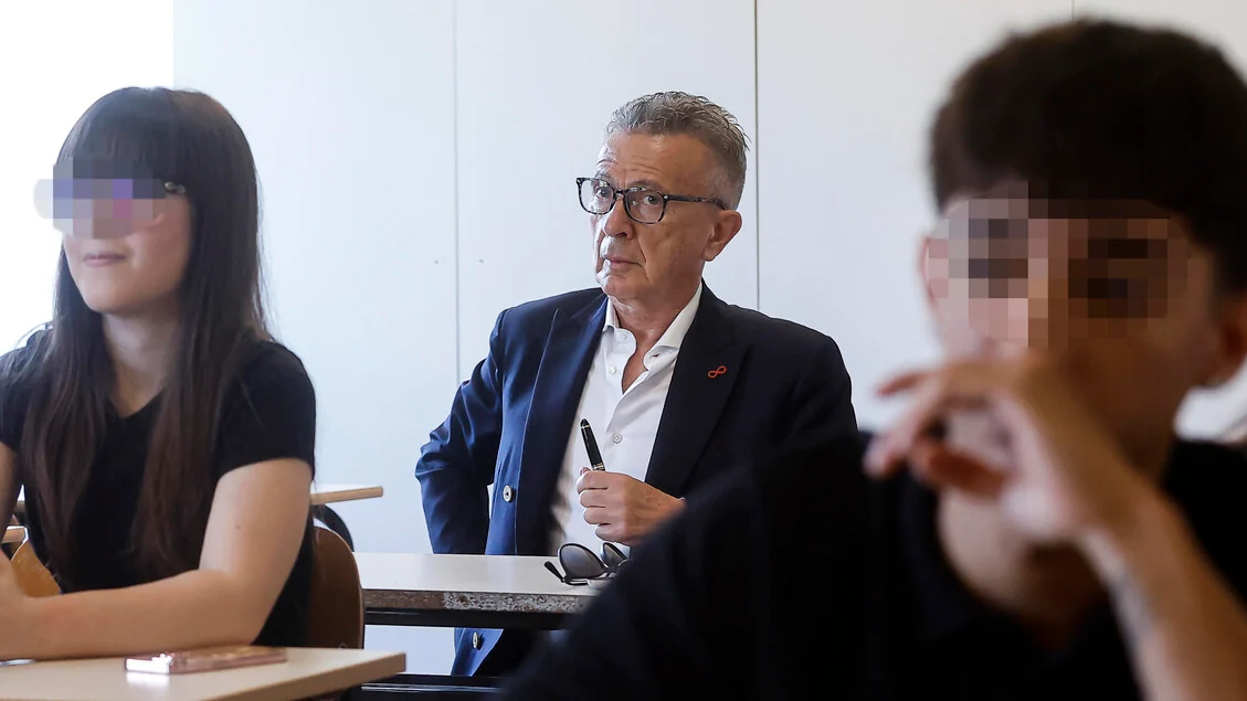 Pupo tra il mezzo milione di studenti ad affrontare l'esame di maturità