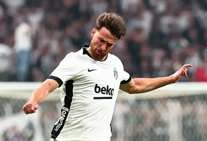 Salih Özcan, Beşiktaş'taki ilk maçının ardından duygularını dile getirdi