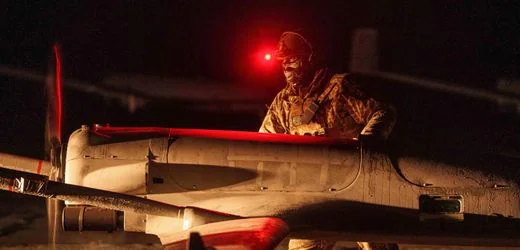 Russlands Angriffskrieg: Ukraine greift russische Ölraffinerie in Westsibirien an