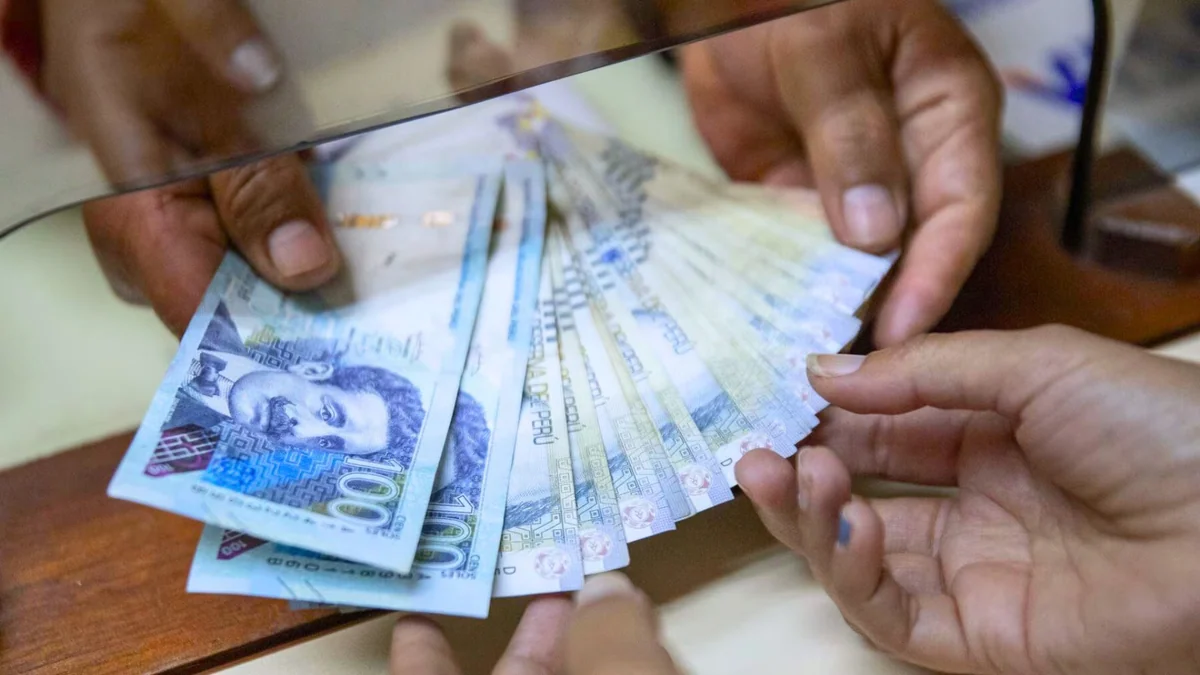 Aumento salarial para el sector público en 2027 no aplica a todos: Este es el sueldo máximo para percibirlo