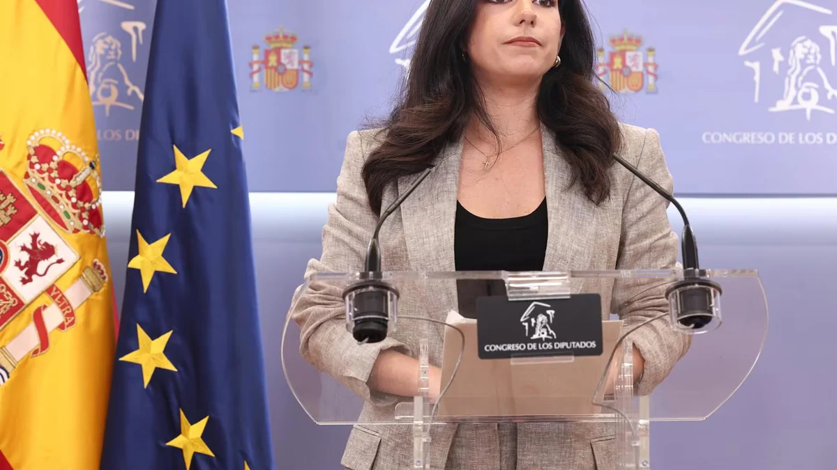 Vox reprocha a Junts su "falta de educación" y sus ganas de "llamar la atención" al reclamar al Papa que hable catalán