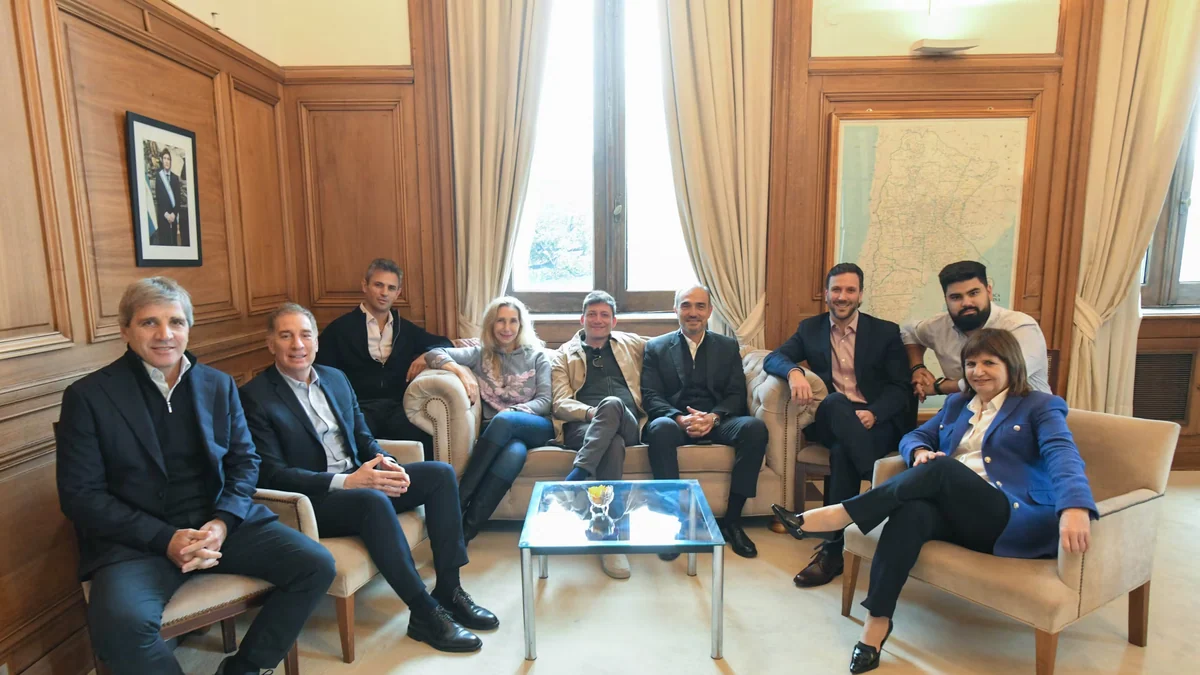 La mesa política se reunió para reordenar la actividad legislativa pese al parate invernal del Congreso
