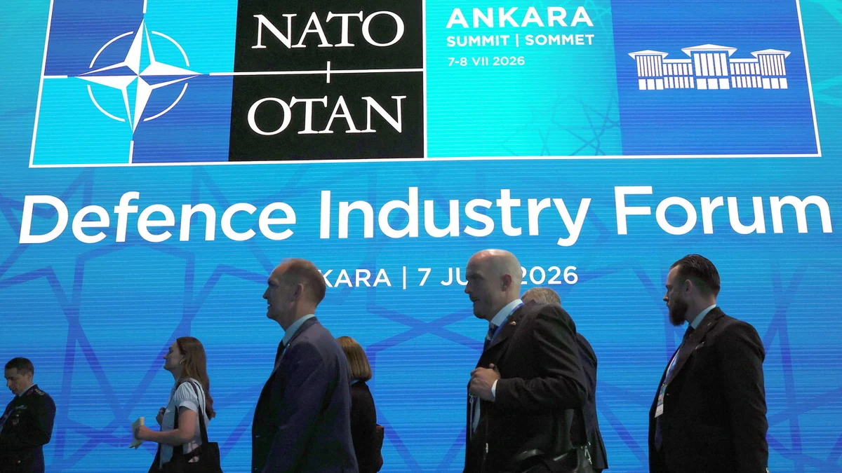Al via il forum della difesa Nato, sul tavolo intese per missili e droni