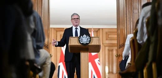 Keir Starmer in Großbritannien: Wie der Premier die Demokratie vor Elon Musk retten will