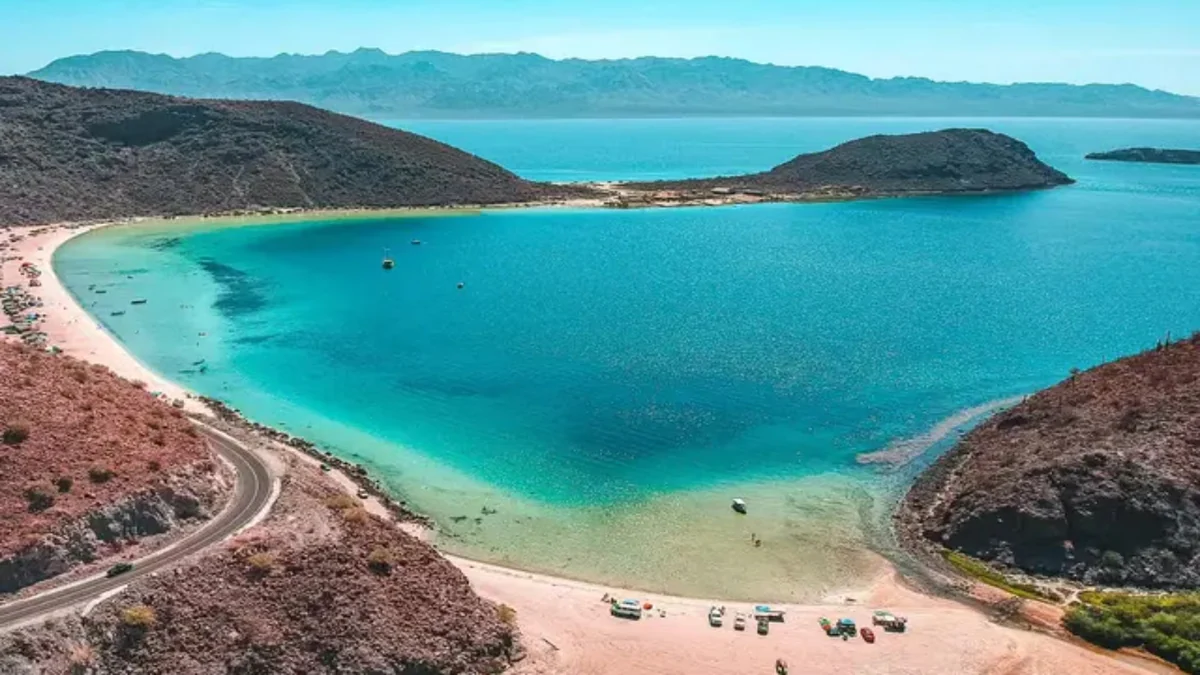 Vacaciones de verano: descubre Mulegé, el paraíso de playas cristalinas en Baja California Sur