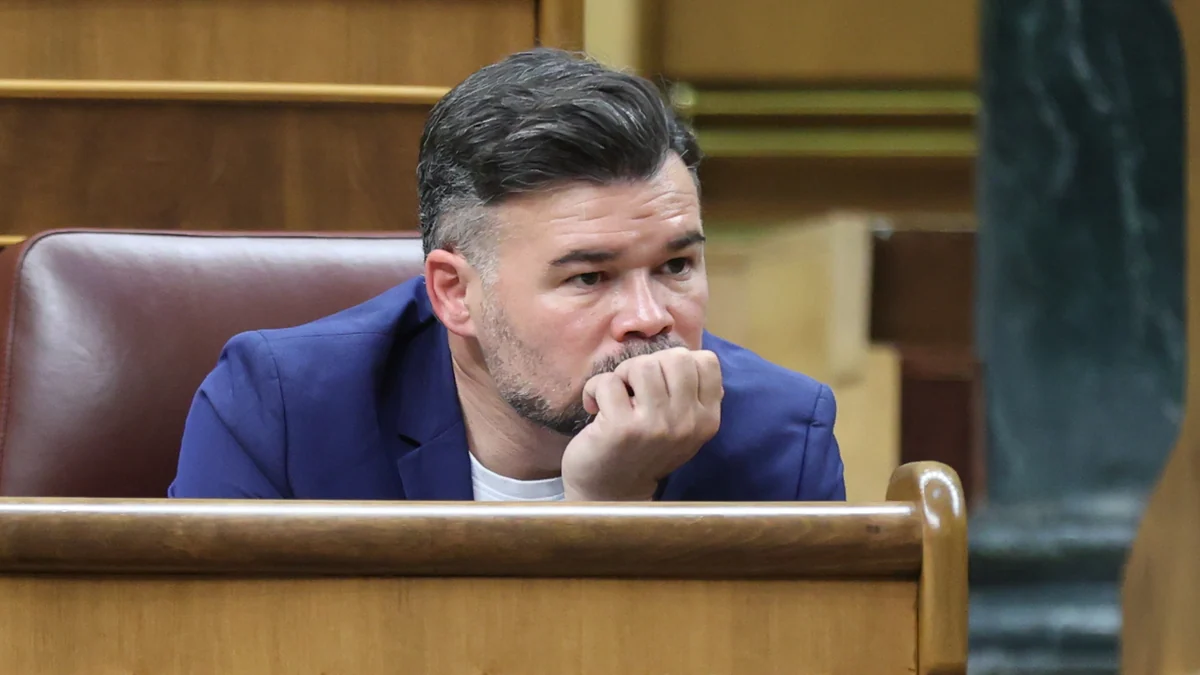 Próxima cesión del PSOE al independentismo: apoya un traje a medida para blindar los grupos de ERC o Junts en el Congreso