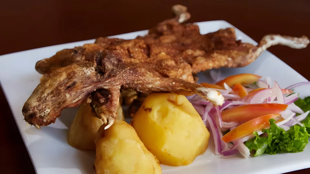 Exservidora del Gobierno Regional del Cusco es condenada por ofrecer S/ 2.000 ocultos en plato de cuy