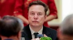 SpaceX says its worth $1.75tn as it nears stock market debut