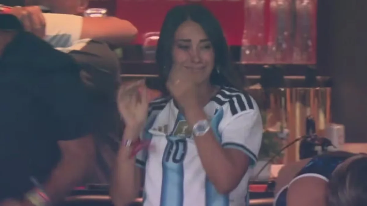 Las lágrimas de Antonela Rocuzzo en el gol del empate de Argentina sobre Inglaterra en la semifinal del Mundial: su posteo en redes