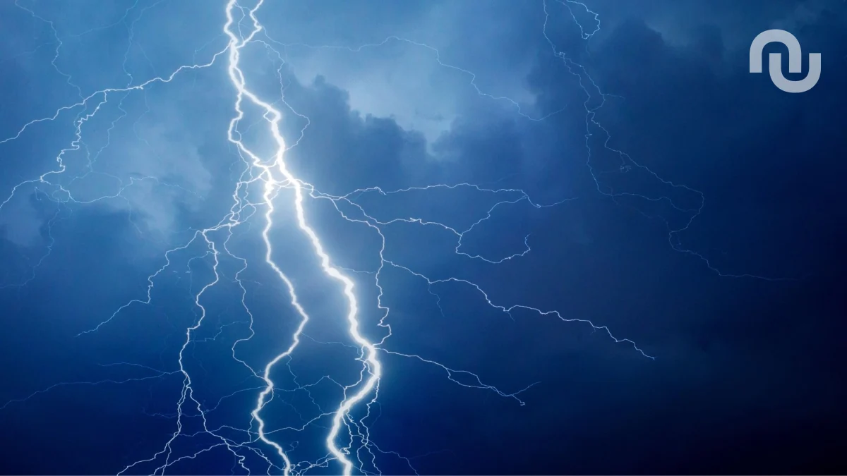 Canicule en France : qu’est-ce qu’un « orage sec » qui amplifie la chaleur ?