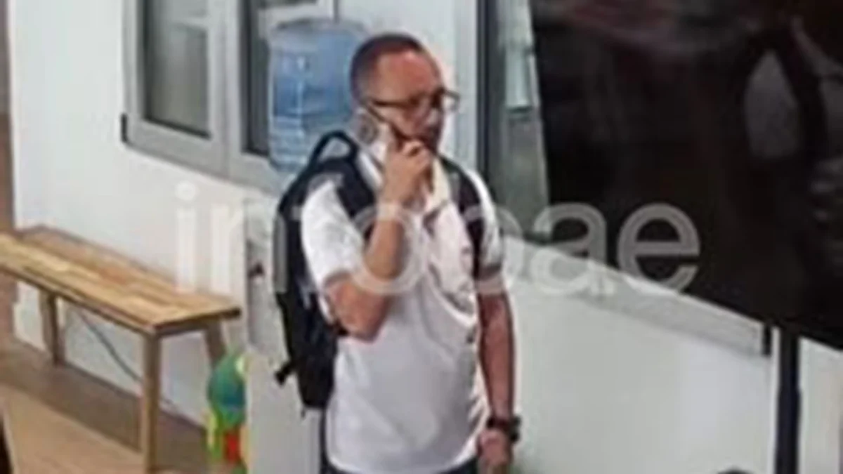 Un hombre se infiltra en la redacción de Infobae España y roba equipo clave para la cobertura de la actualidad periodística