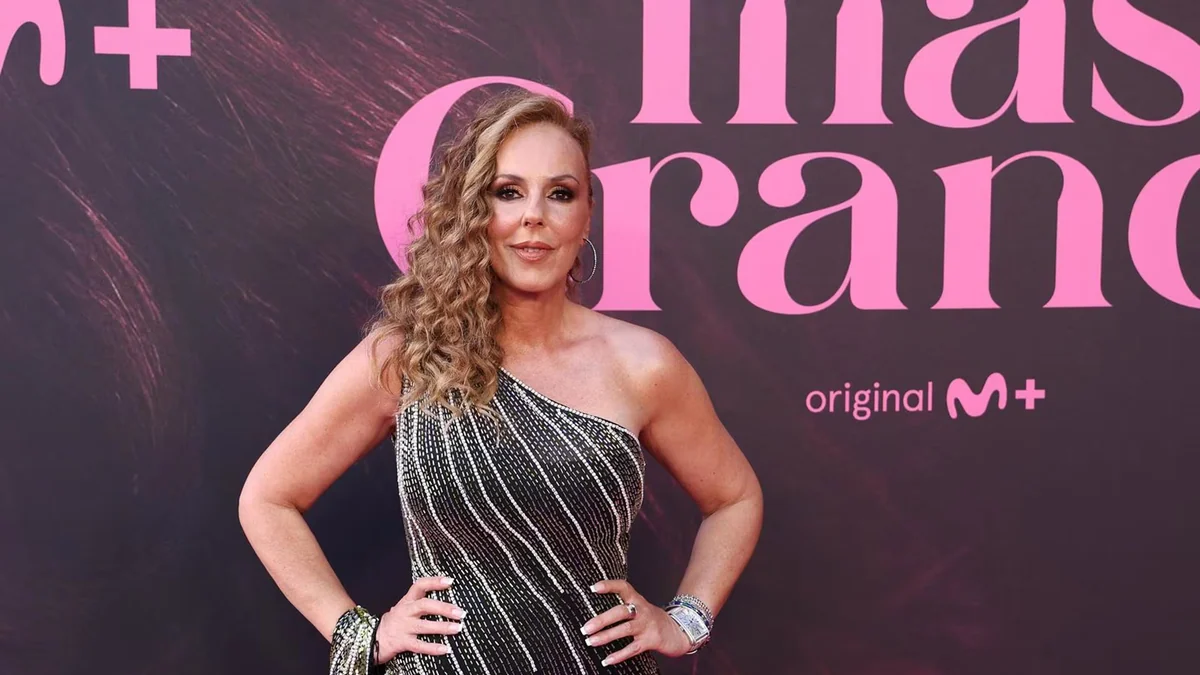 Rocío Carrasco, sin su familia pero arropada por amigos como Terelu en el estreno del documental sobre Rocío Jurado
