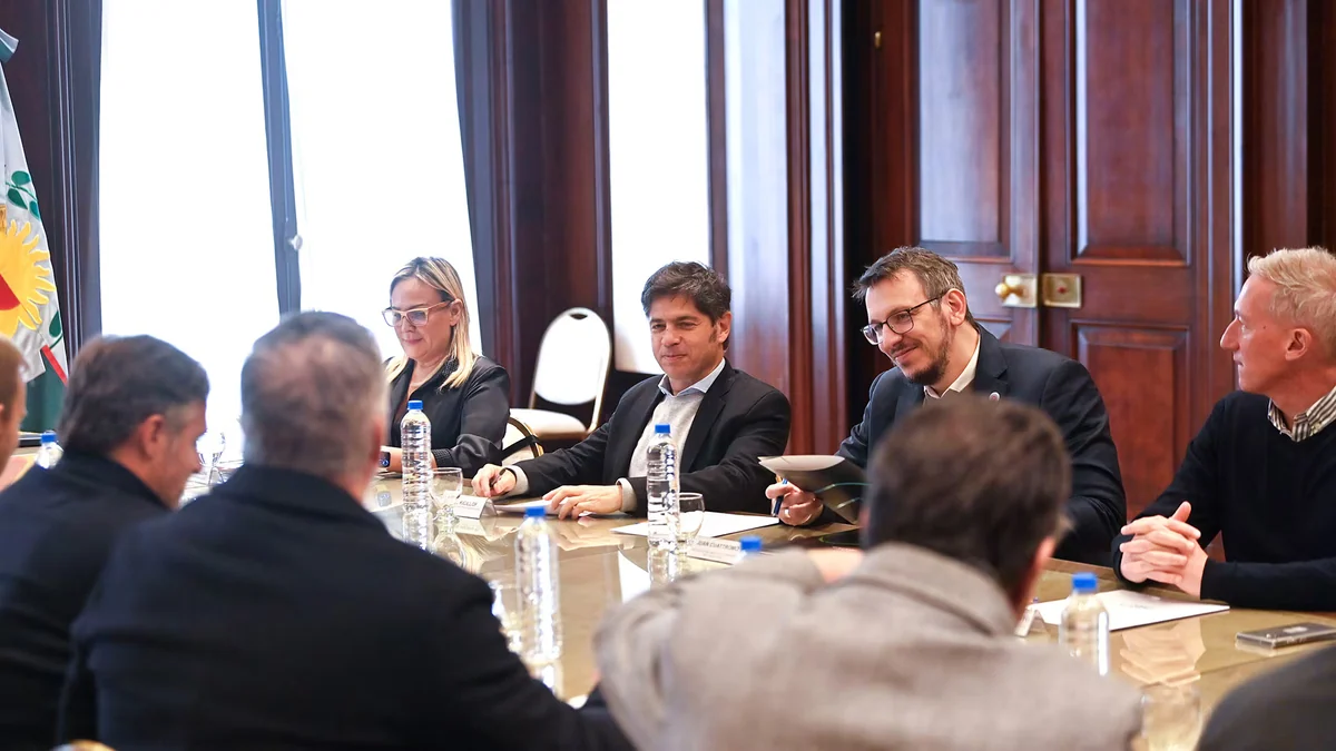 Kicillof desembolsó más de $14.000 millones a municipios y le hizo un reclamo a Diego Santilli