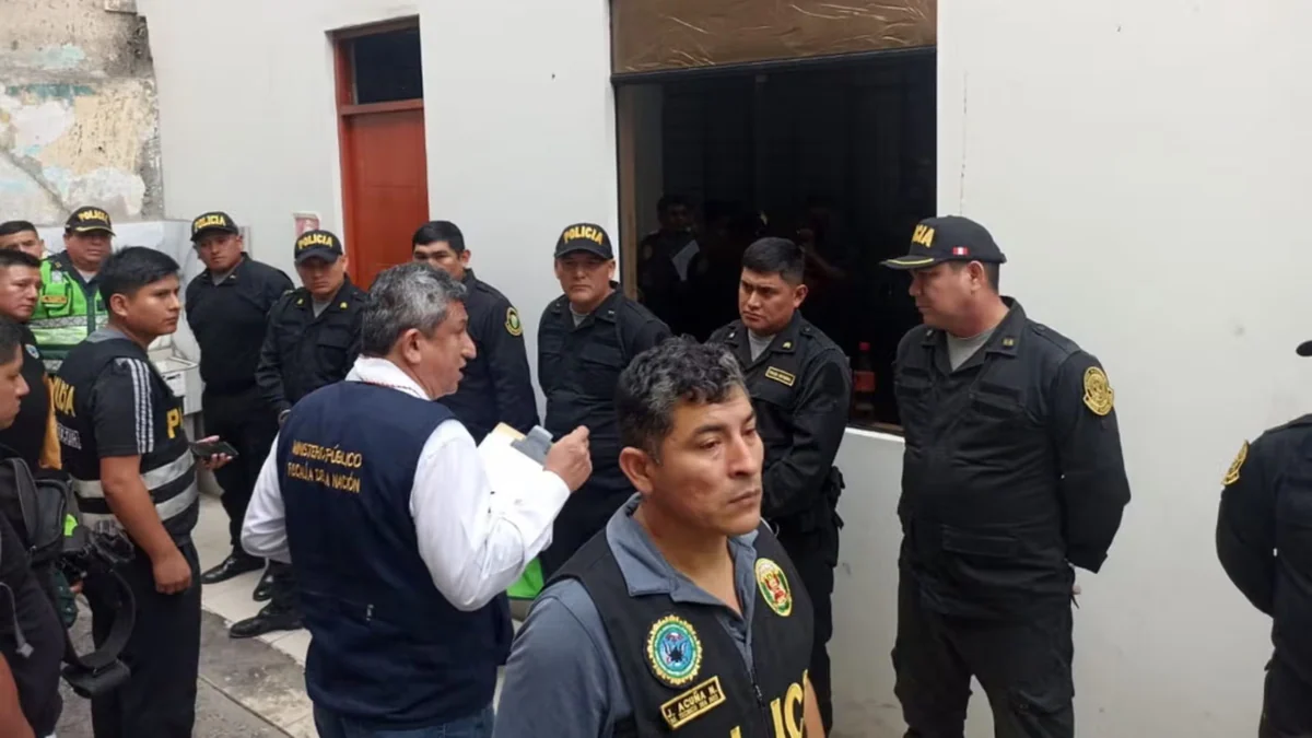 Nueve policías detenidos en la Comisaría de Vitarte por presunta corrupción: Fiscalía y Dircocor ejecutaron operativo