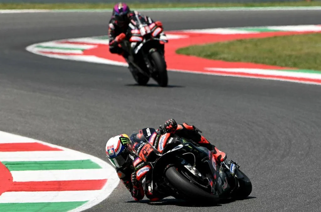 Bezzecchi le da el primer triunfo en un Gran Premio de MotoGP a Aprilia en Mugello