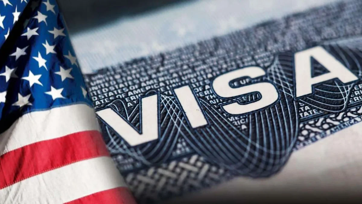 Nueva regla de visa en Estados Unidos: qué cambia y qué deben hacer los estudiantes y periodistas extranjeros
