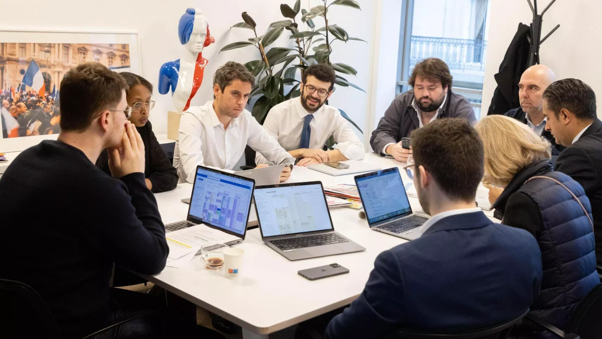 «Empêcher un second tour qui sera terrible» : Attal donne rendez-vous à Philippe «début 2027»