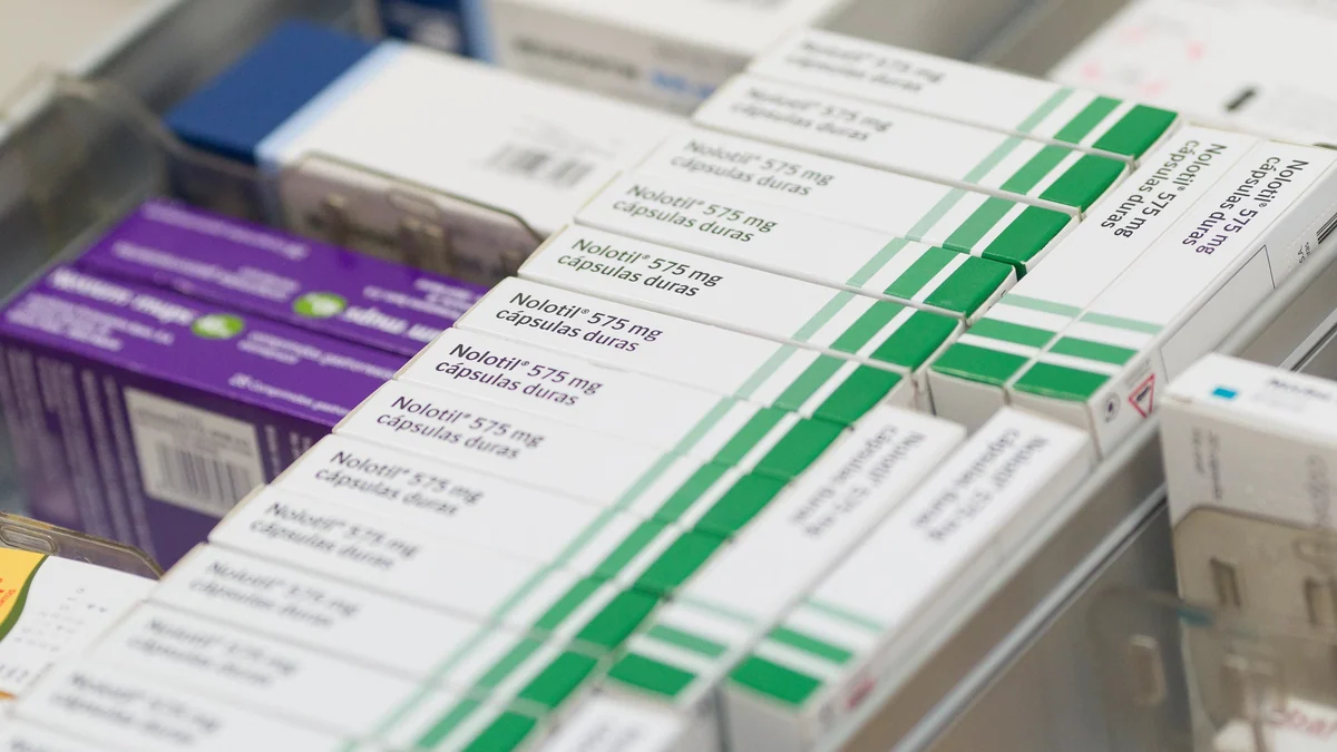 Sanidad permitirá que los fármacos genéricos compitan por precio y que el paciente pague más si quiere uno de marca
