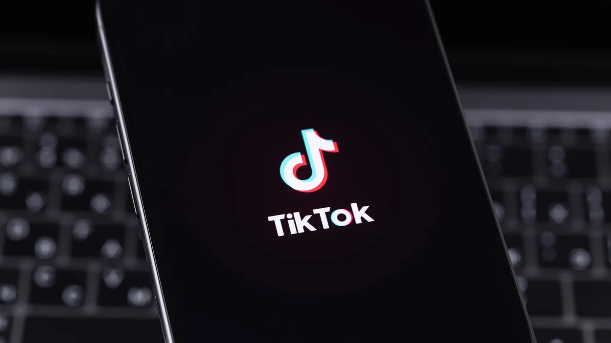 Eine ganze Generation lernt investieren auf TikTok – mit welchen Folgen?
