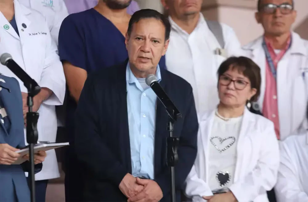Colegio Médico en Honduras exige rendición de cuentas por el fideicomiso para reducir la mora quirúrgica