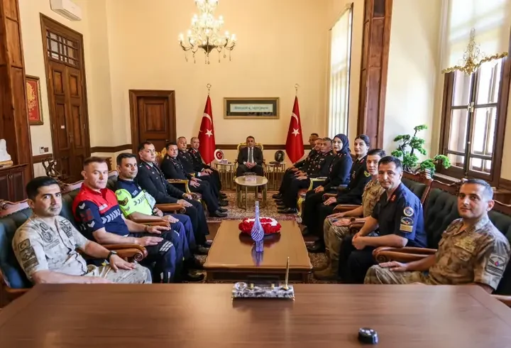 Bilecik Valisi Sözer, jandarma personelini ağırladı