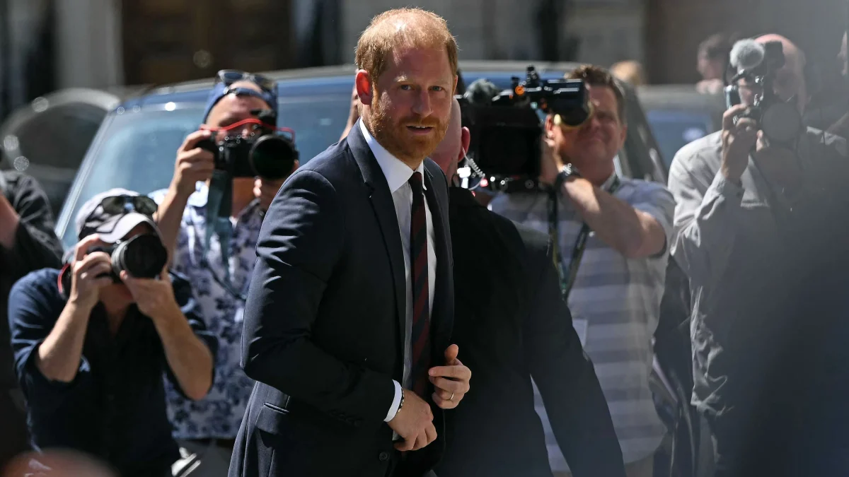 Abhörskandal: Prinz Harry und Elton John verlieren Prozess gegen britische Boulevardmedien