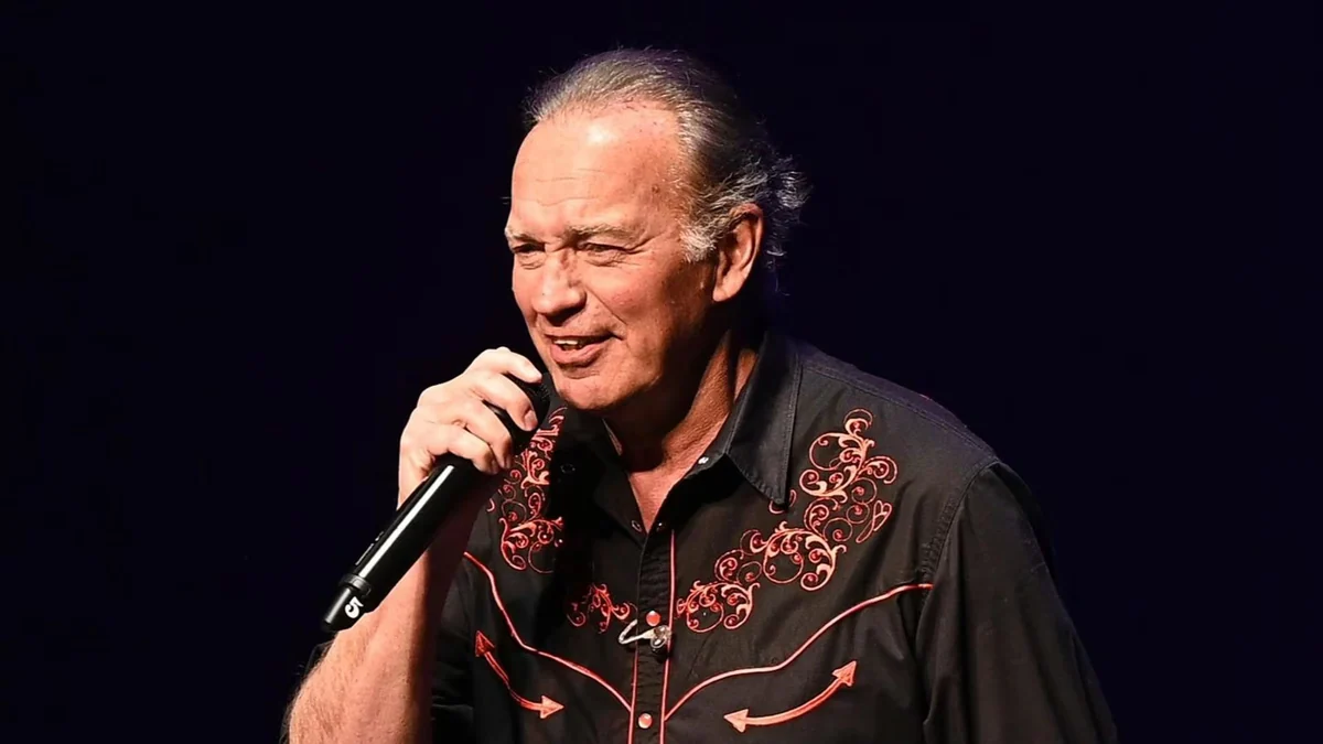 Bertín Osborne rechazó actuar en playback antes de cancelar su concierto: "Me parece estafar al ciudadano"