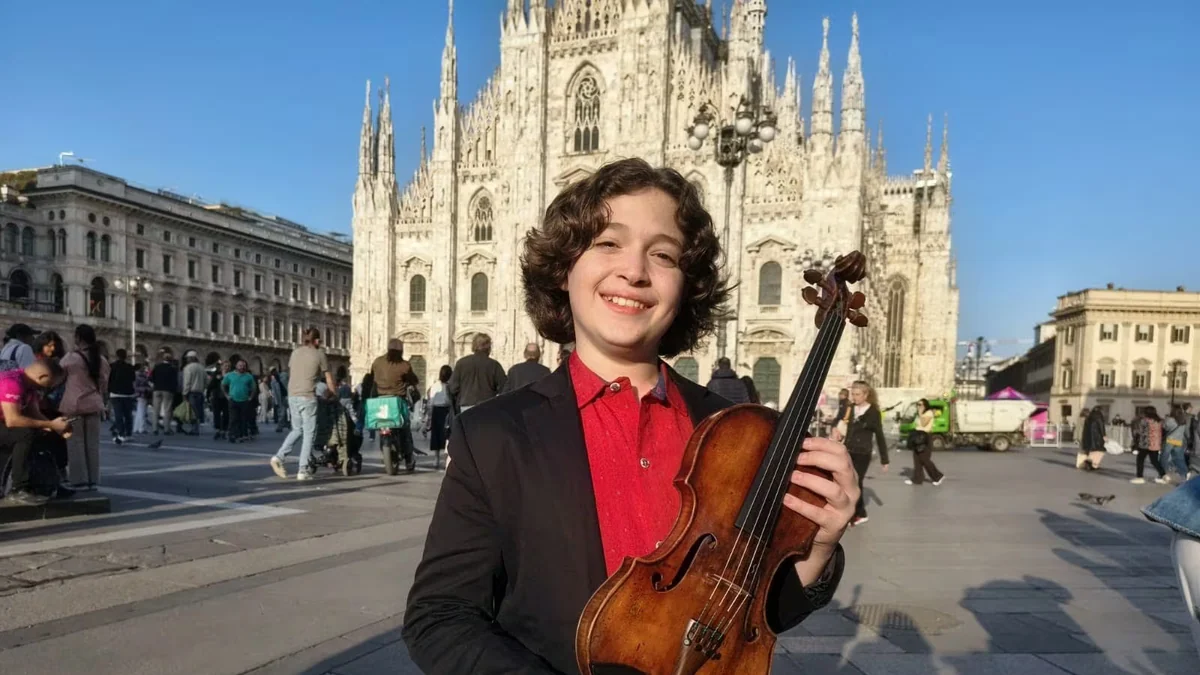 Marcos Carreras, el violinista argentino de 12 años que tocará a Piazzolla en Beijing: “No sé si soy un niño prodigio”