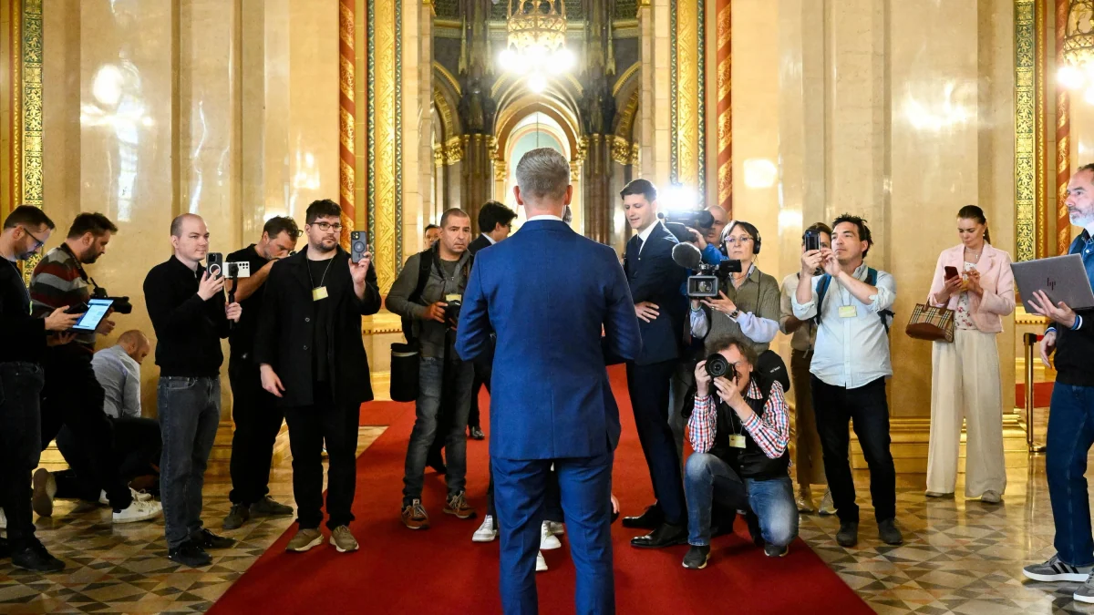 Ungarns neue Regierung: Magyar und die Versuchung der Macht