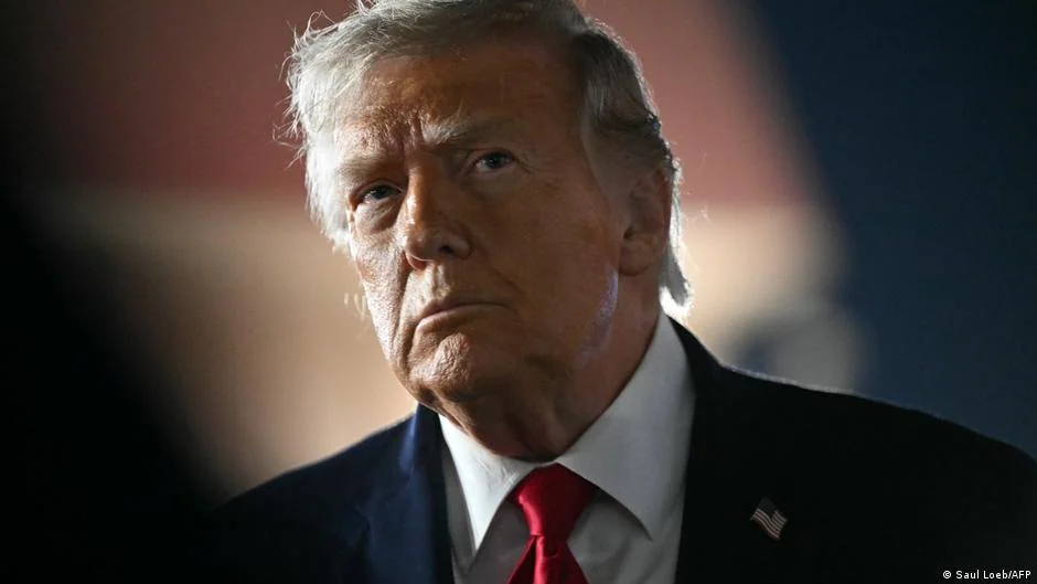 Trump: Hürmüz'deki gemi hasarları İran parasıyla ödenecek