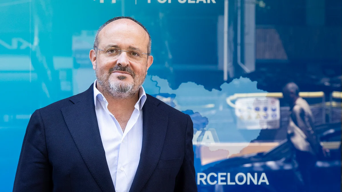 Alejandro Fernández: "No valen fórmulas del pasado, el PP será una alternativa sólida y creíble al nacionalismo catalán"