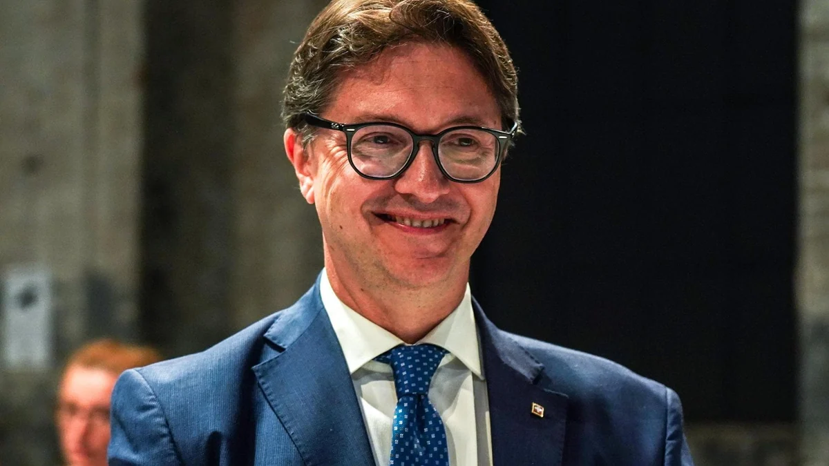“Con una donna in ufficio lascio sempre la porta aperta”: bufera sul meloniano Davide Nicco