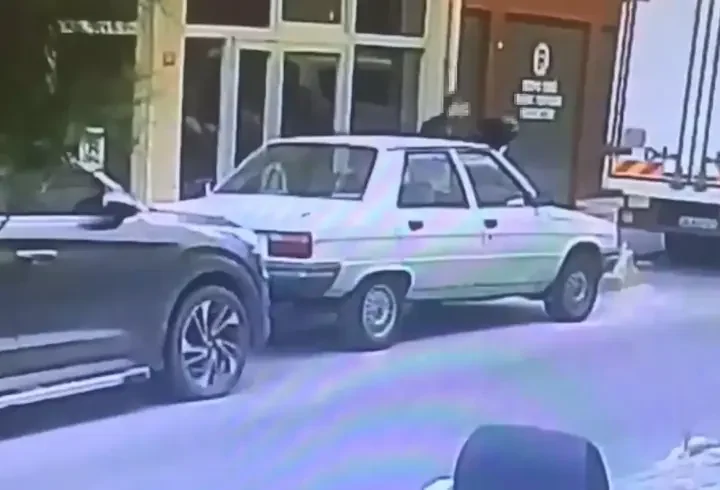 Şişli'de poğaça fırınından 280 tepsi çalıp hurdacıya sattılar
