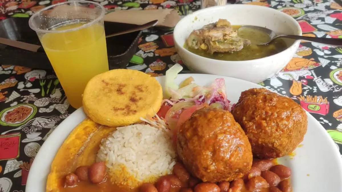 El corrientazo en Colombia ya sube más que la inflación: esto reveló el Dane