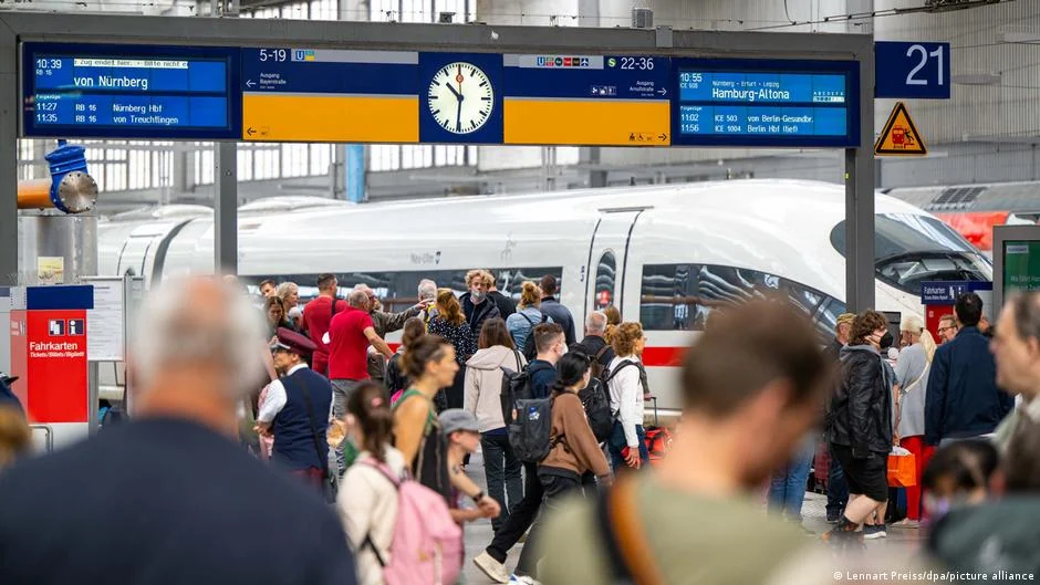 Alman tren istasyonlarında alkol yasaklanıyor