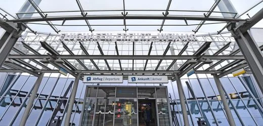 Airbus landet wegen Rauchentwicklung außerplanmäßig in Erfurt