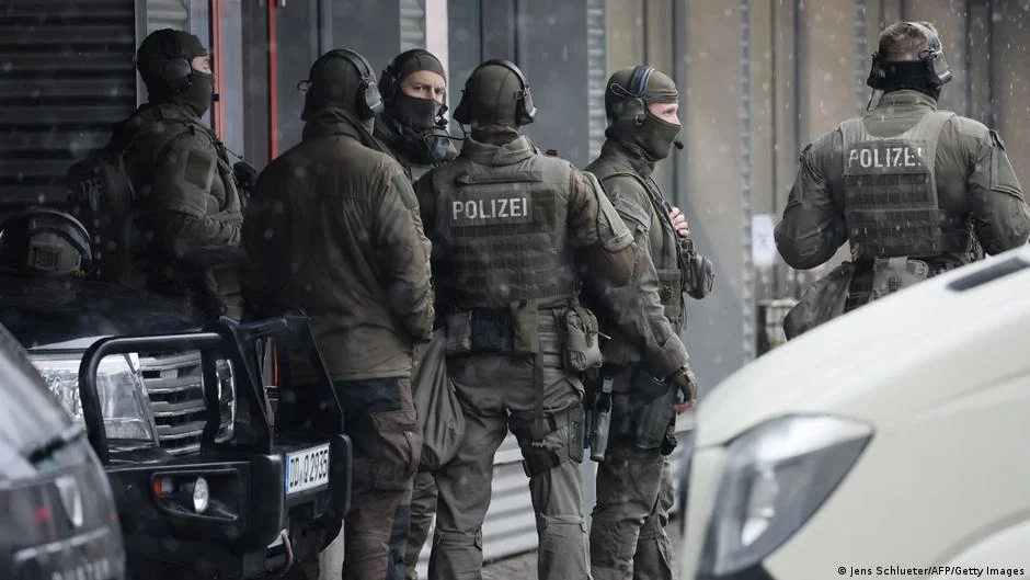 Almanya'da polise ateş eden Türk vatandaşı vuruldu