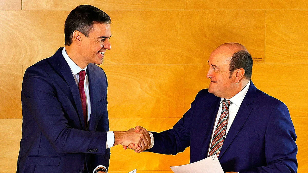 1.288 mensajes de Leire con el vicelehendakari socialista: la red corrupta alcanza al PSOE y al PNV al máximo nivel