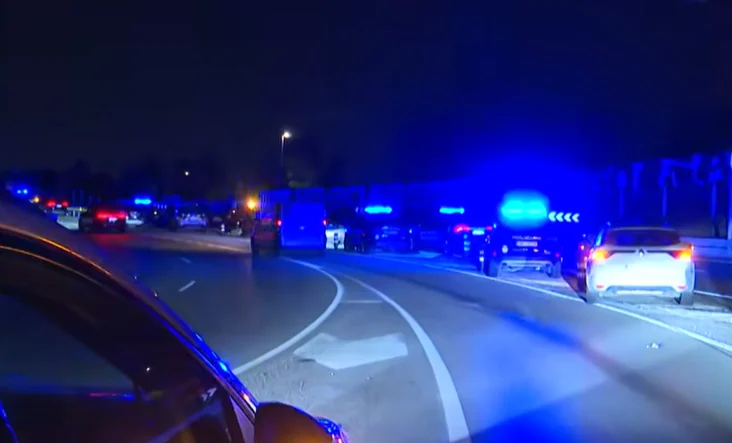 Detenidos tres peligrosos delincuentes en busca y captura tras una persecución entre Getafe y Madrid que deja cuatro policías heridos y varios coches dañados