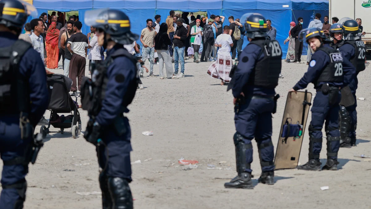 EU strikes migration deal for more deportations and detention centers abroad