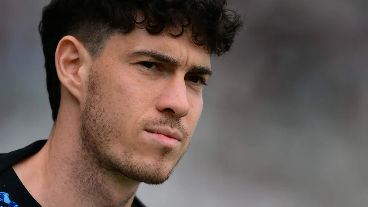 Los mensajes que salpican al futbolista del Inter Alessandro Bastoni, investigado en una trama de prostitución: "Creo que la menor quiere acostarse contigo"