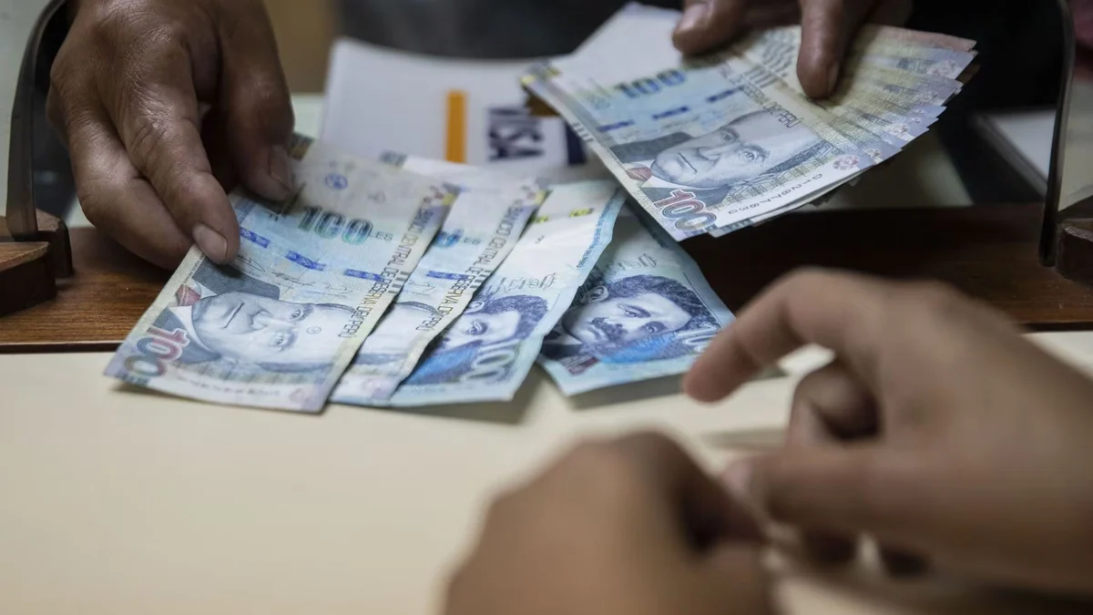 Los feriados en Perú del 23, 28 y 29 de julio activan un pago triple para los trabajadores si se cumple esto