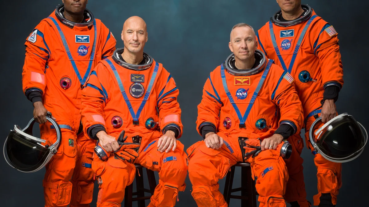 La NASA presenta a los cuatro astronautas de Artemis 3: el italiano Luca Parmitano será el primer europeo en una misión del programa lunar